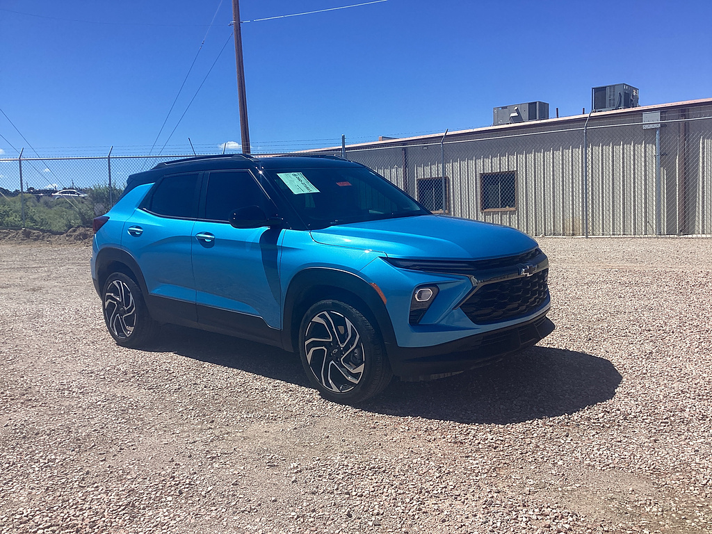 Used 2025 Chevrolet Trailblazer SUV