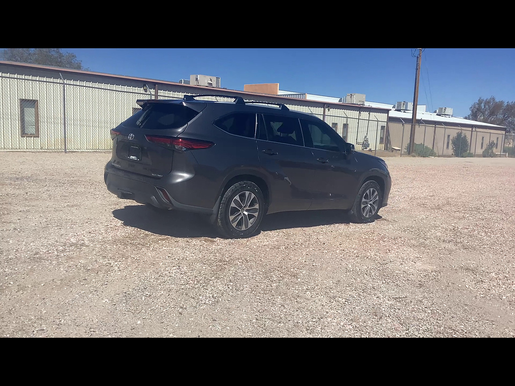 Used 2022 Toyota Highlander SUV