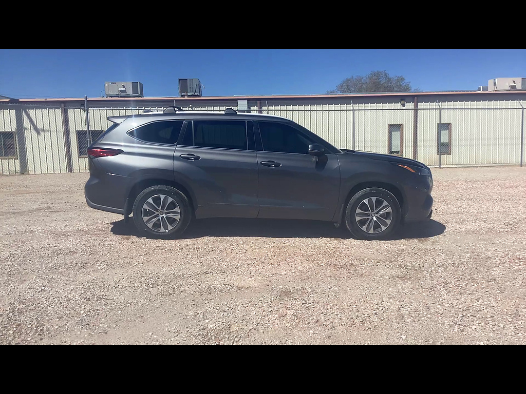 Used 2022 Toyota Highlander SUV