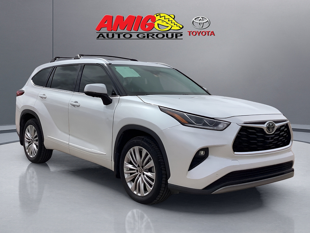 Used 2023 Toyota Highlander SUV