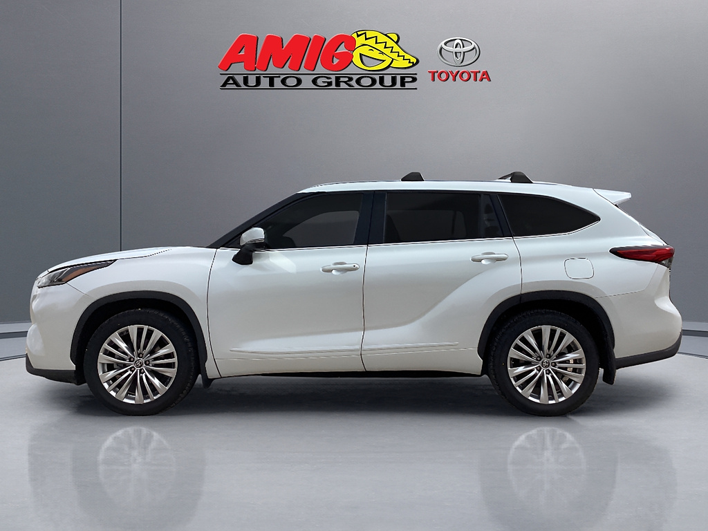 Used 2023 Toyota Highlander SUV