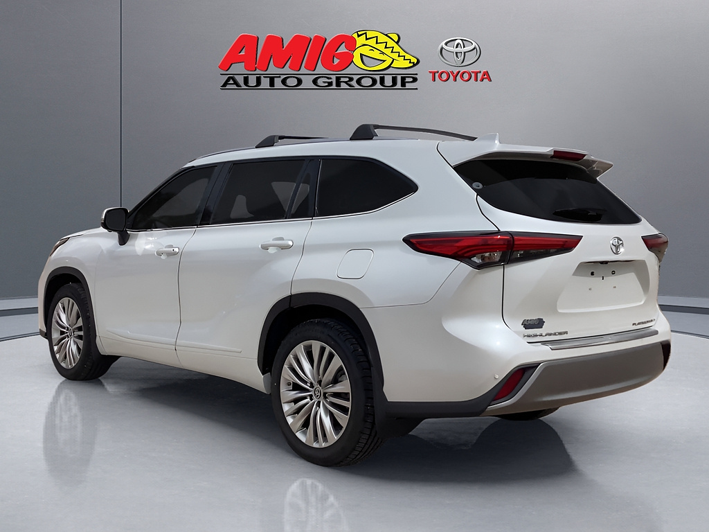 Used 2023 Toyota Highlander SUV