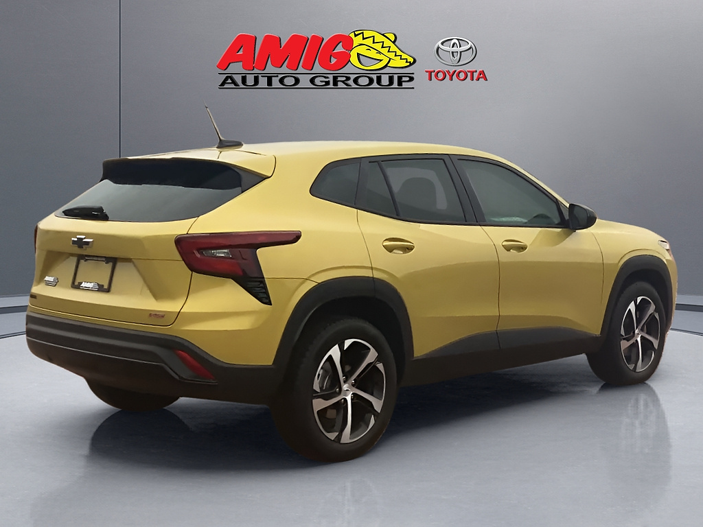 Used 2024 Chevrolet Trax SUV