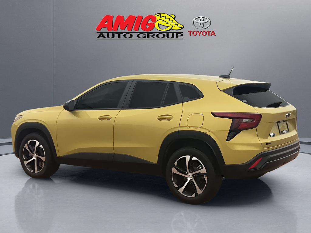 Used 2024 Chevrolet Trax SUV