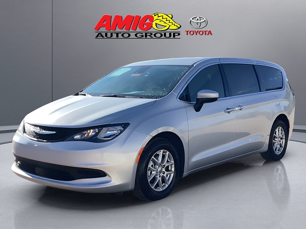 2023 Chrysler Voyager
