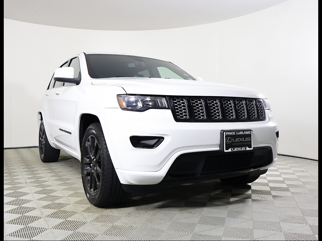 Bright White Clear Coat 2018 Jeep Grand Cherokee SUV / Crossover Four-Wheel Drive 8-Speed Automatic