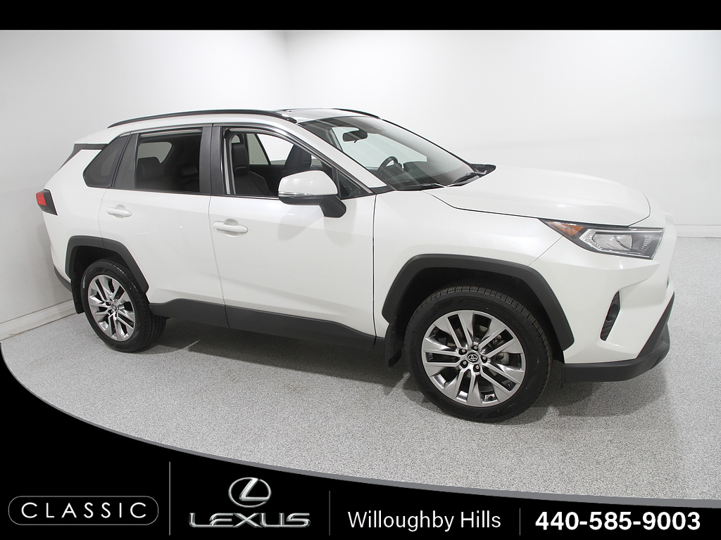 White (Blizzard Pearl) 2021 Toyota RAV4 SUV / Crossover All-Wheel Drive 8-Speed Automatic