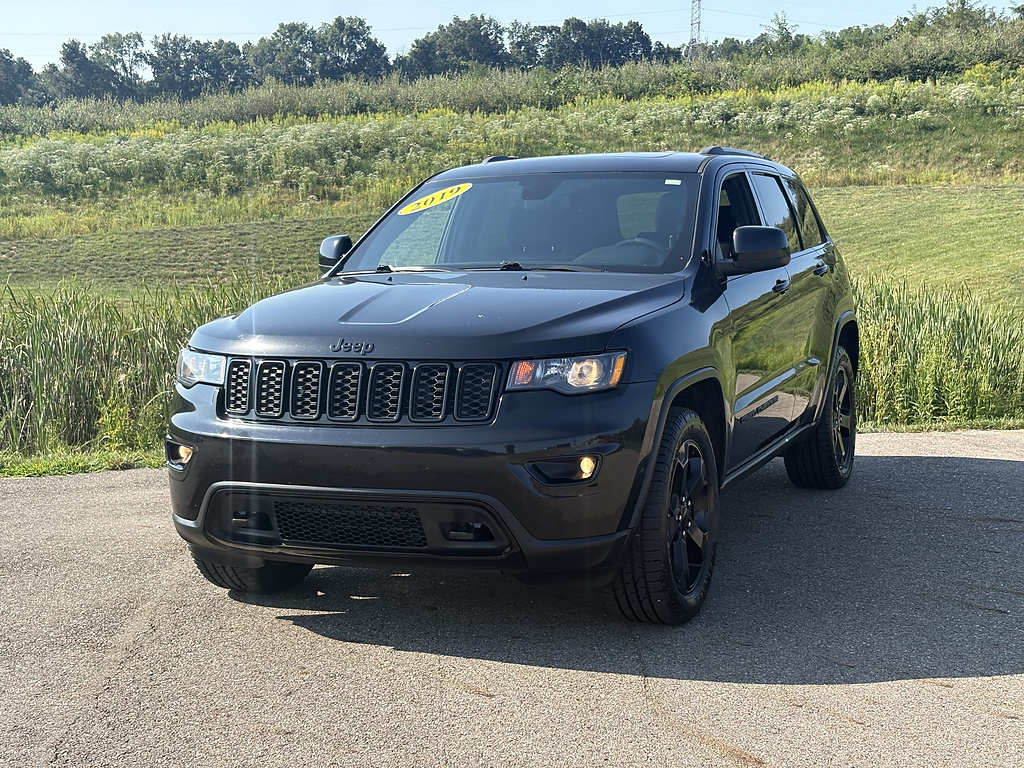 Diamond Black Crystal Pearl Coat 2019 Jeep Grand Cherokee SUV / Crossover Four-Wheel Drive 8-Speed Automatic