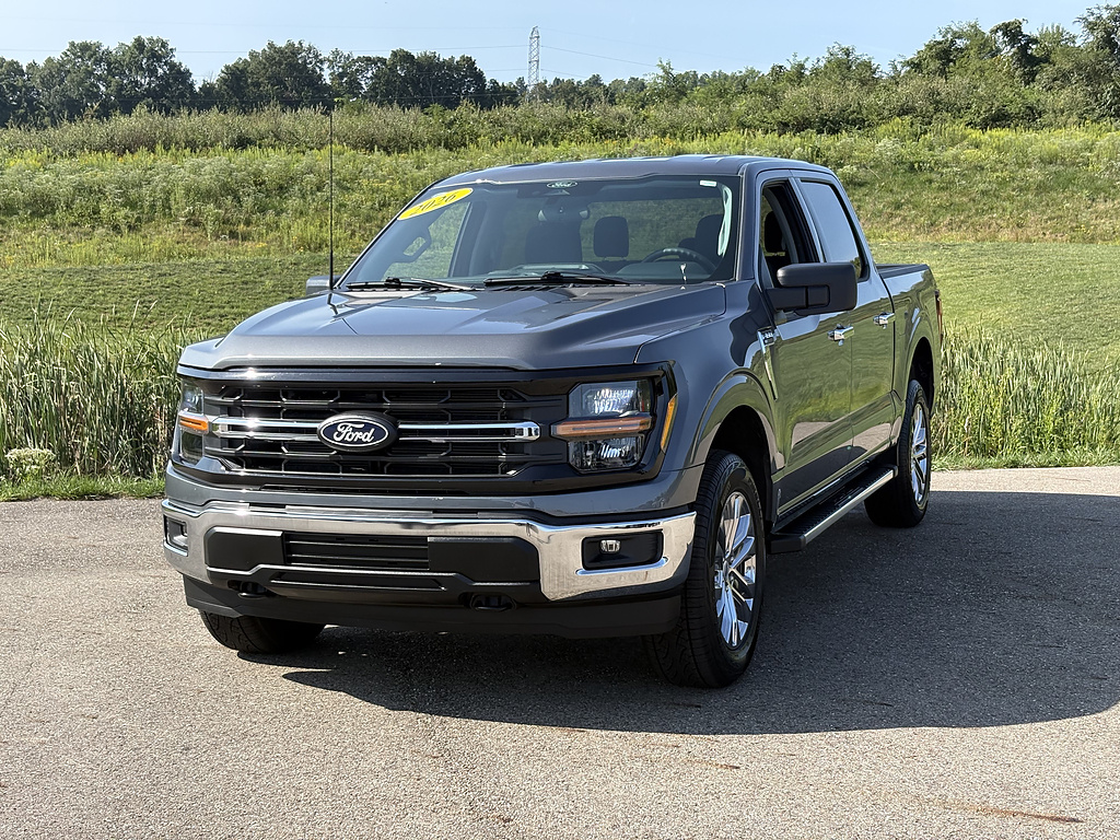  2026 Ford F-150 XLT SuperCrew 4WD   