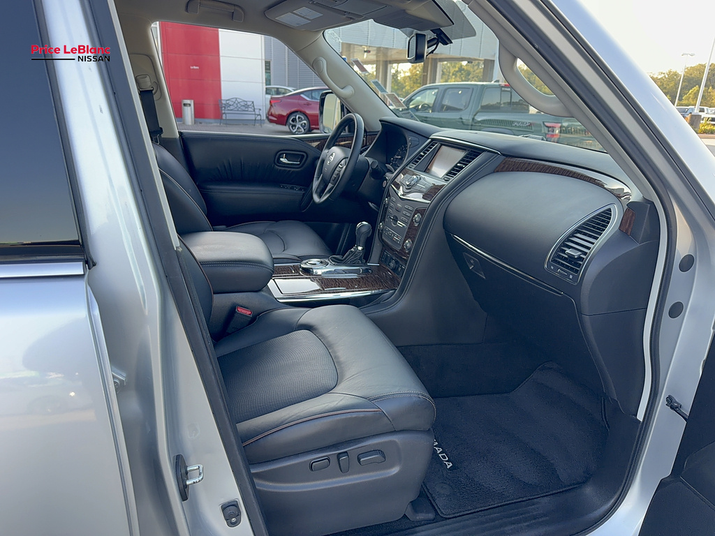 2019 Nissan Armada photo 9 of 27