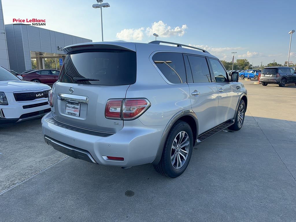 2019 Nissan Armada photo 5 of 27
