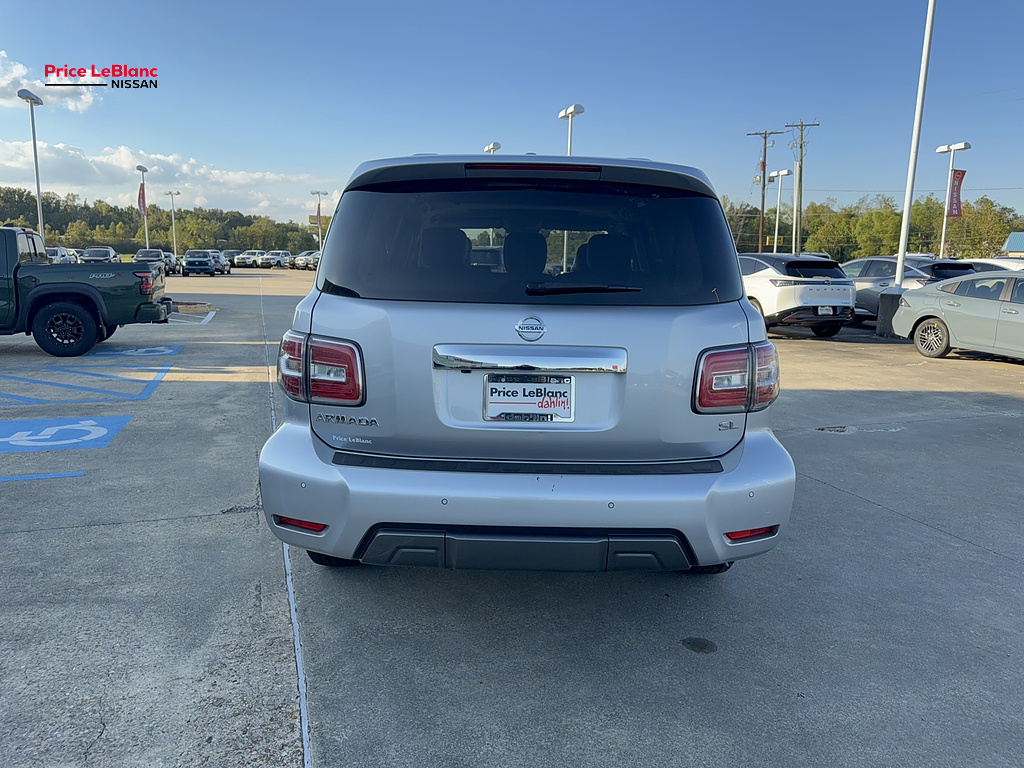 2019 Nissan Armada photo 6 of 27