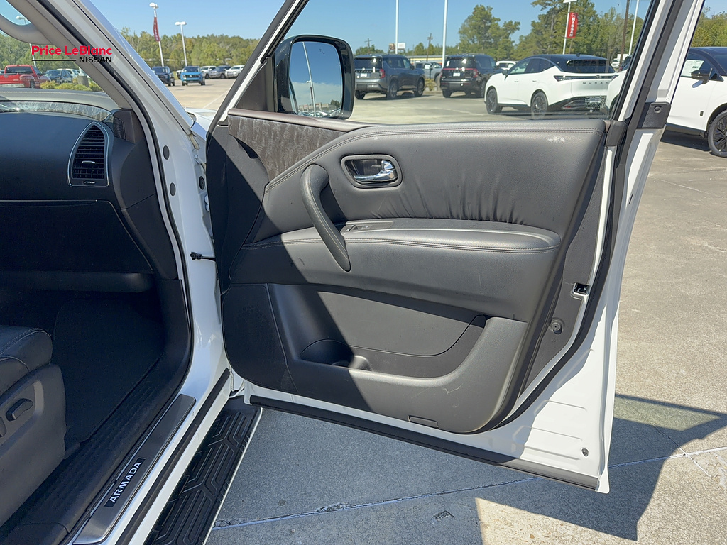 2024 Nissan Armada photo 8 of 12