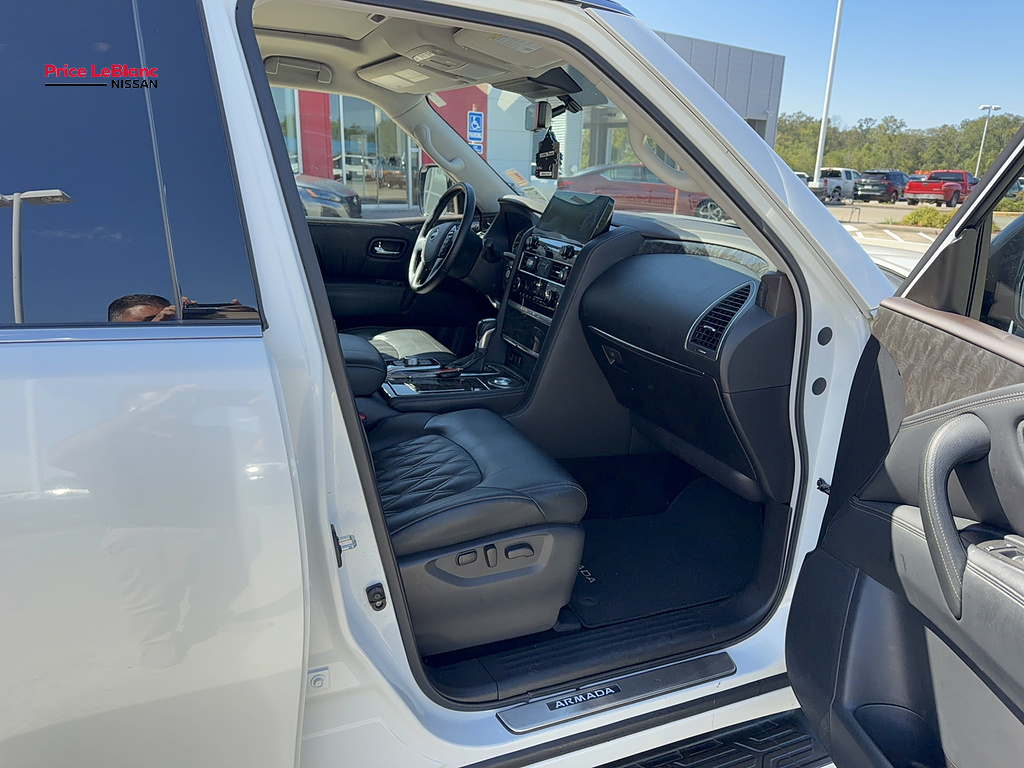 2024 Nissan Armada photo 7 of 12