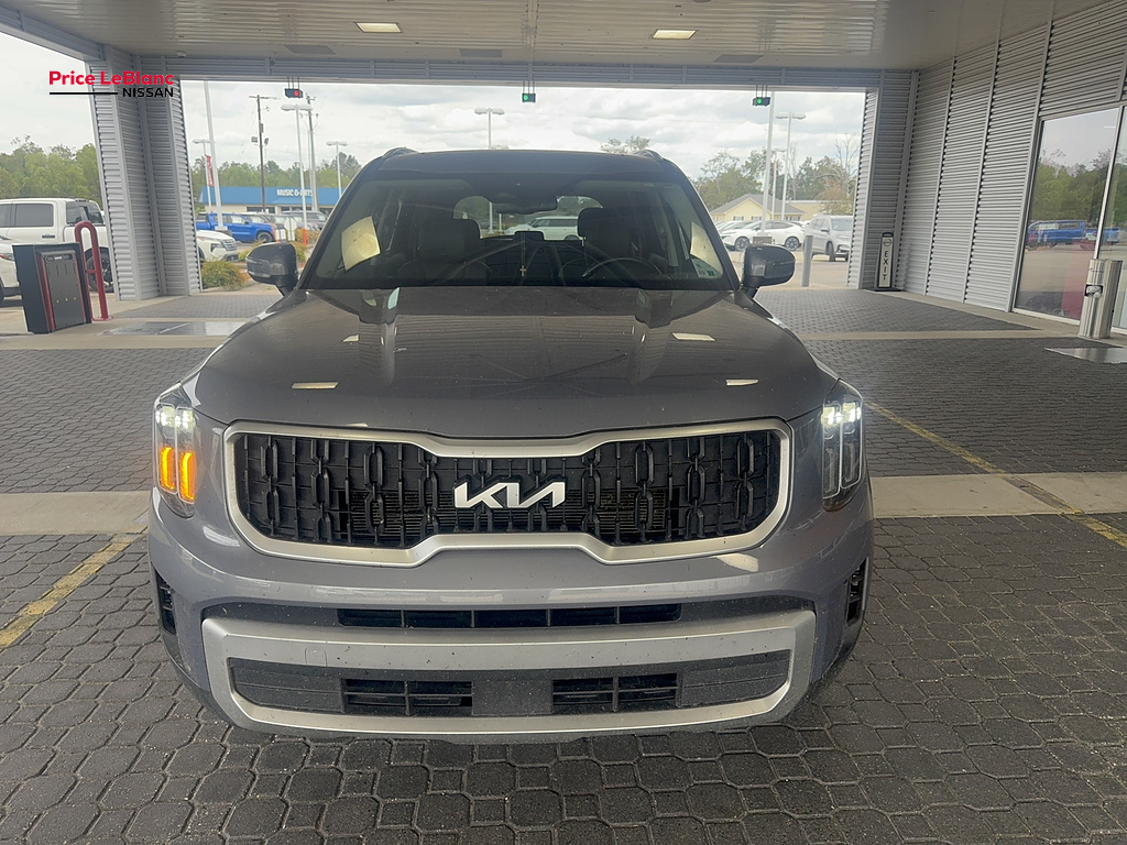 2024 Kia Telluride photo 2 of 8