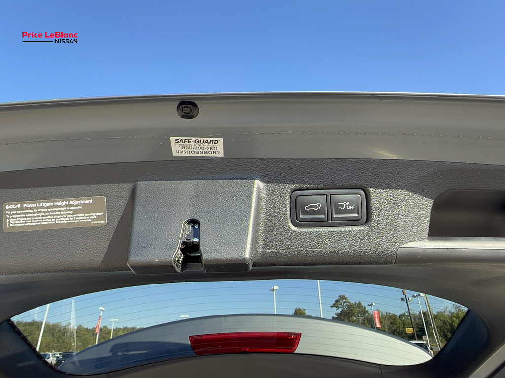 2024 Kia Telluride photo 21 of 33