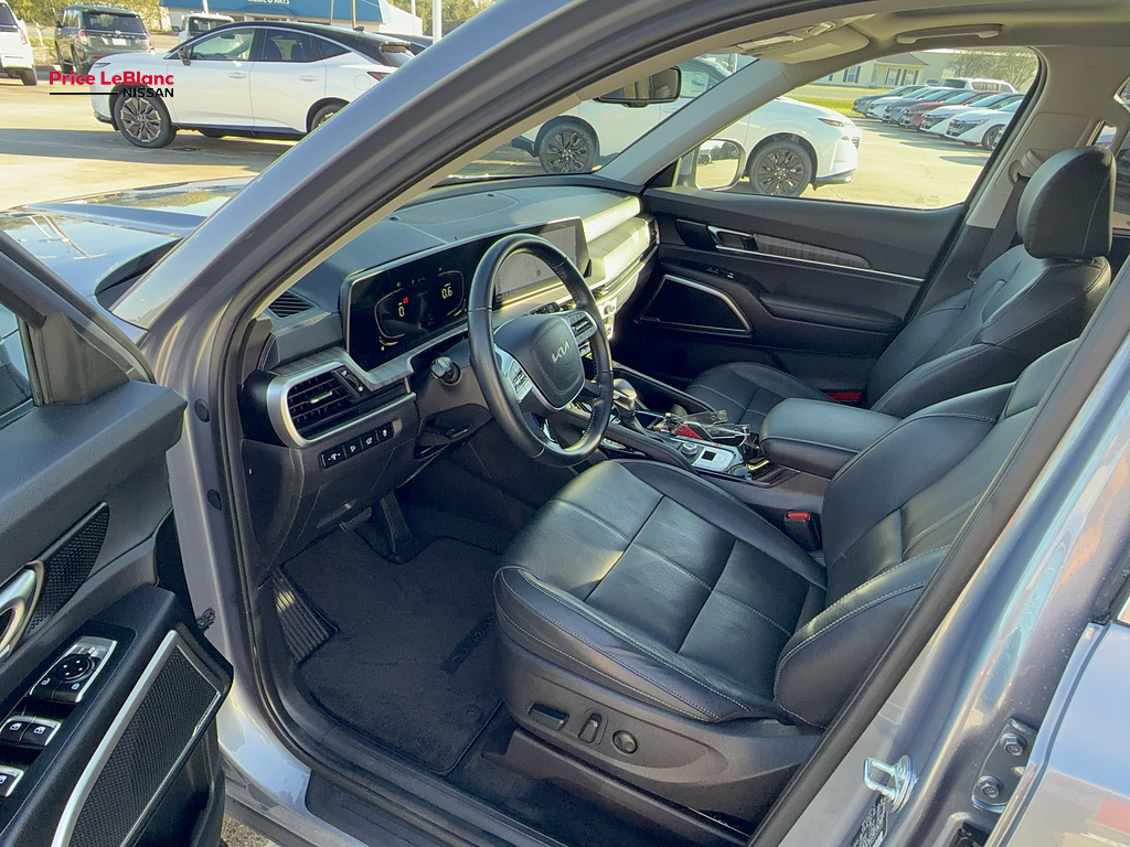 2024 Kia Telluride photo 26 of 33