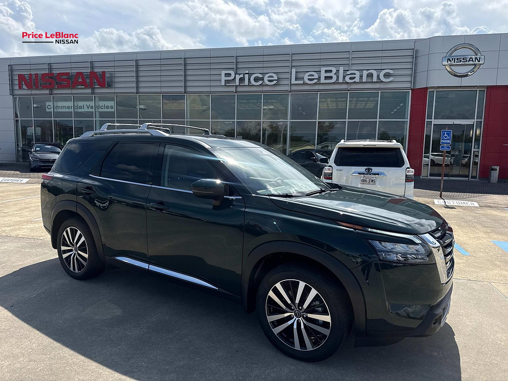 2025 Nissan Pathfinder Platinum GREEN at Team Honda