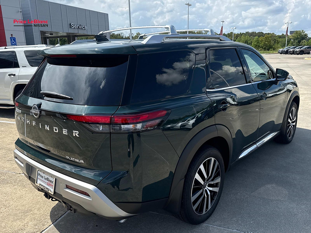 2025 Nissan Pathfinder Platinum GREEN at Team Honda