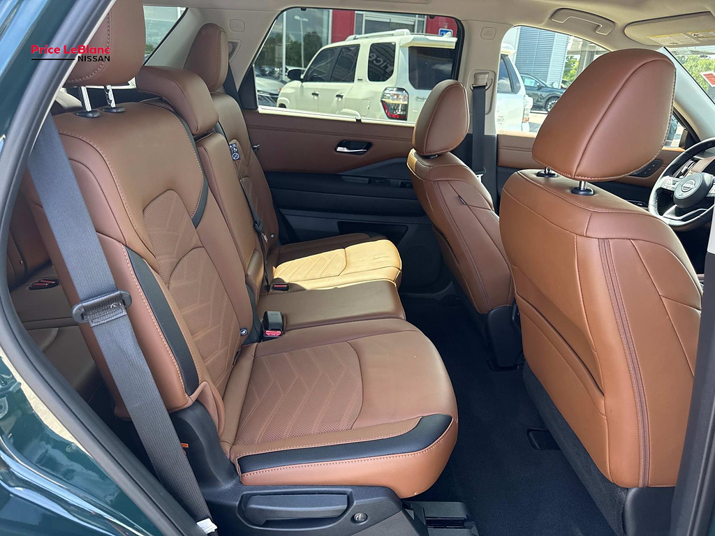 2025 Nissan Pathfinder Platinum GREEN at Team Honda
