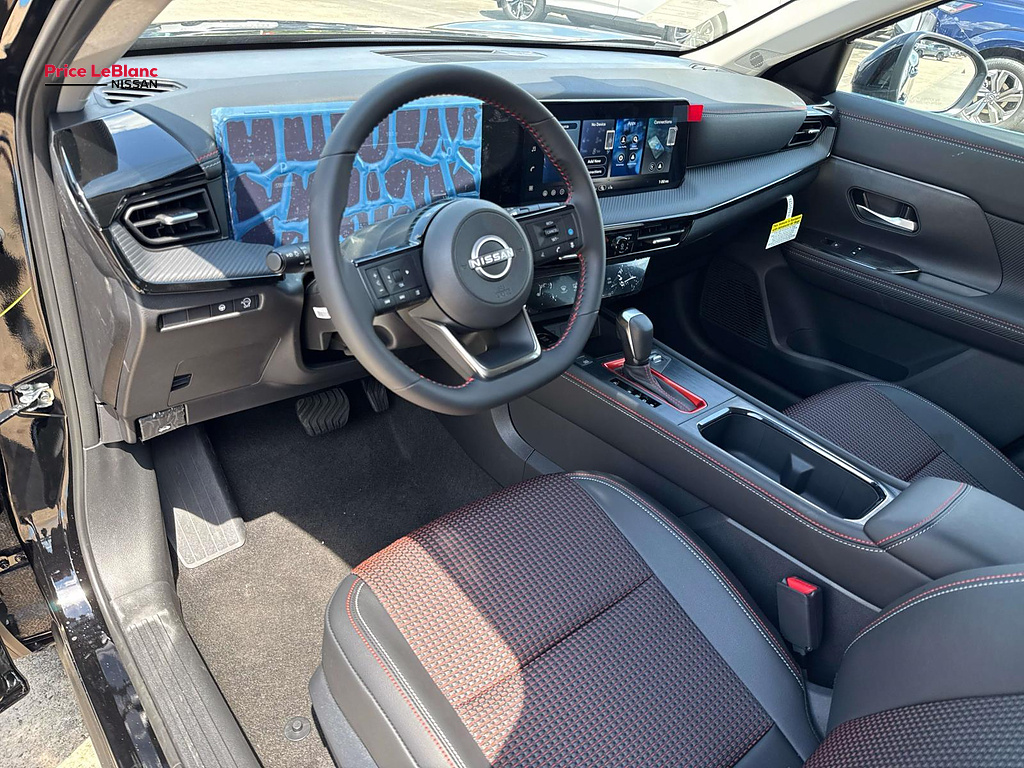 2027 Nissan Kicks SR Super Black at Price LeBlanc Nissan