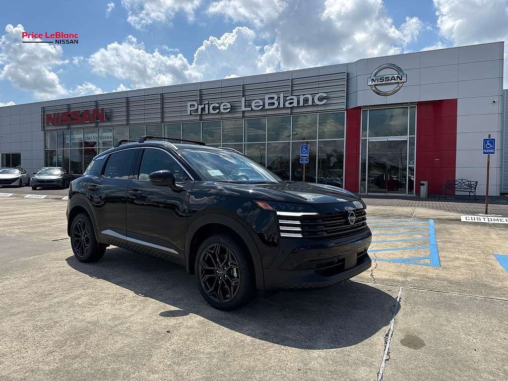 2027 Nissan Kicks SR Super Black at Price LeBlanc Nissan