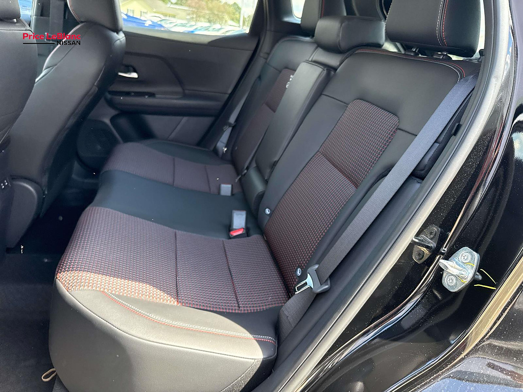 2027 Nissan Kicks SR Super Black at Price LeBlanc Nissan