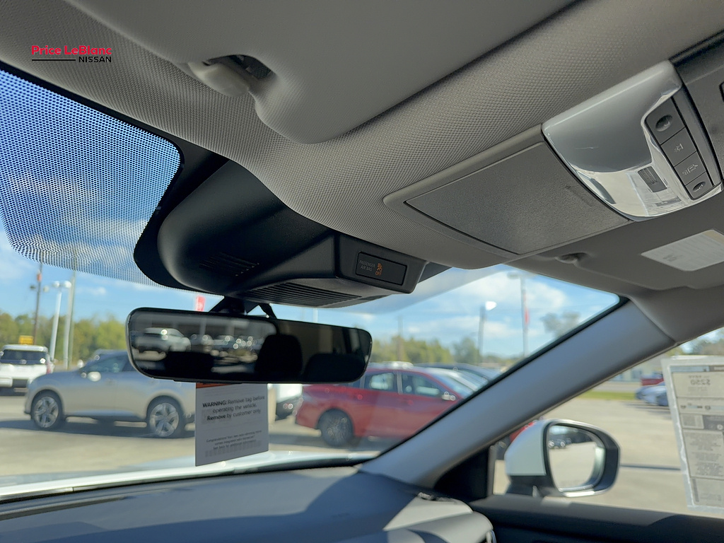 2027 Nissan Rogue photo 24 of 24