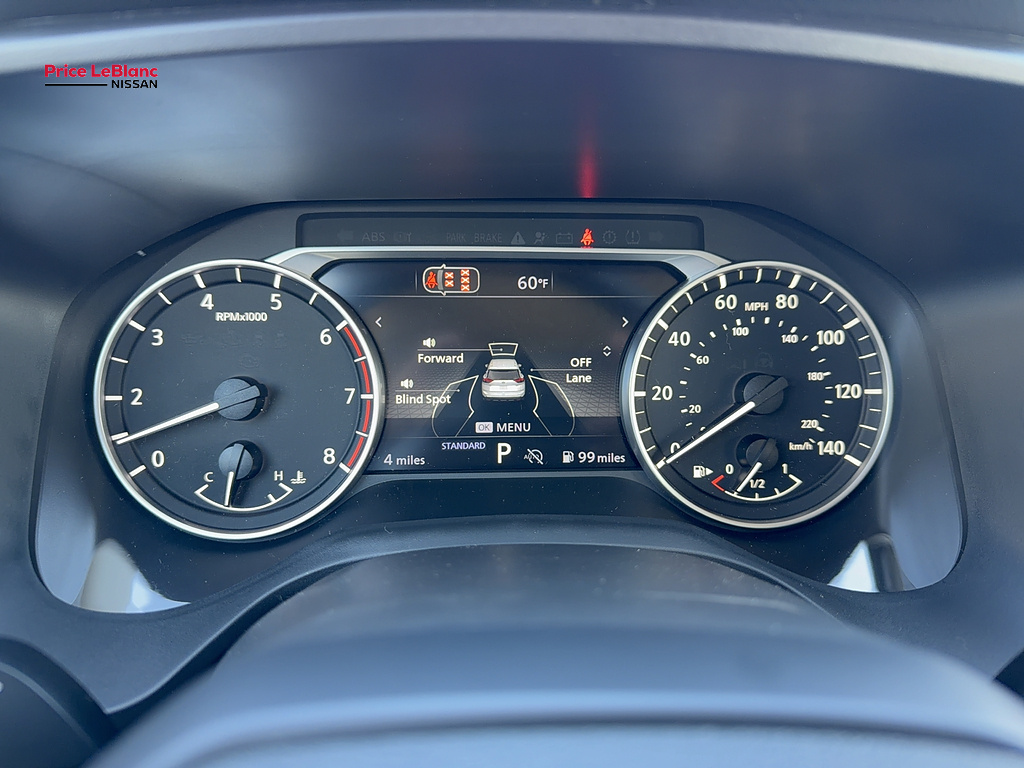 2027 Nissan Rogue photo 22 of 24