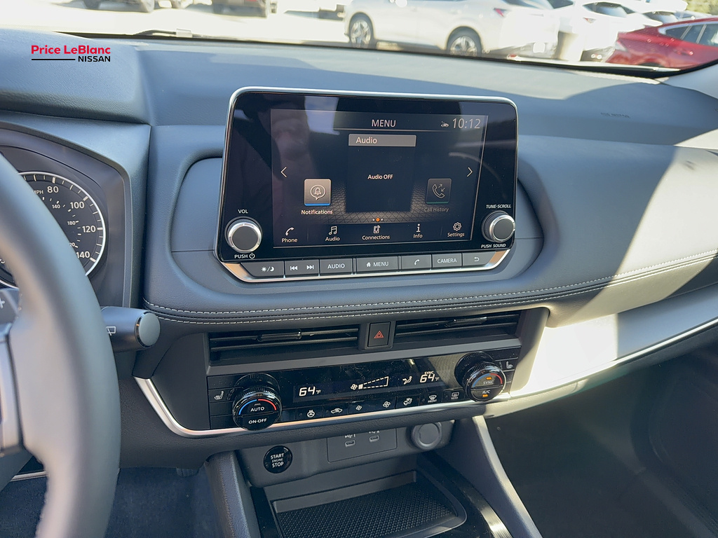 2027 Nissan Rogue photo 20 of 24