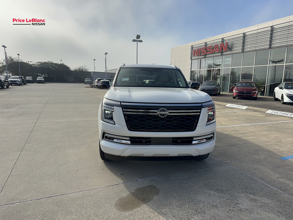 2027 Nissan Armada photo 3 of 36