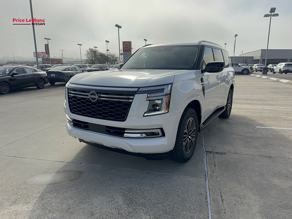 2027 Nissan Armada photo 4 of 36