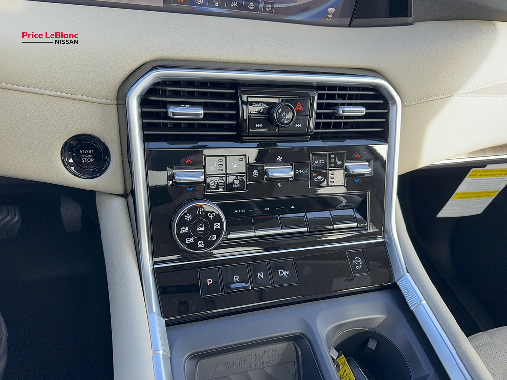 2027 Nissan Armada photo 34 of 36