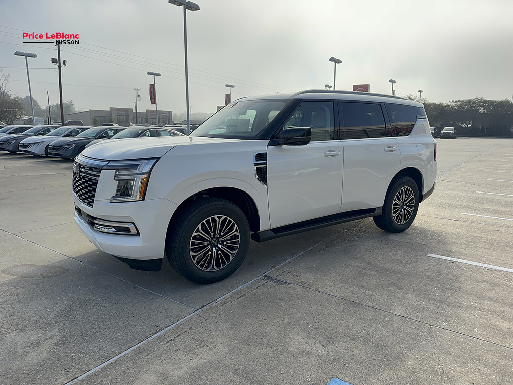 2027 Nissan Armada photo 5 of 36