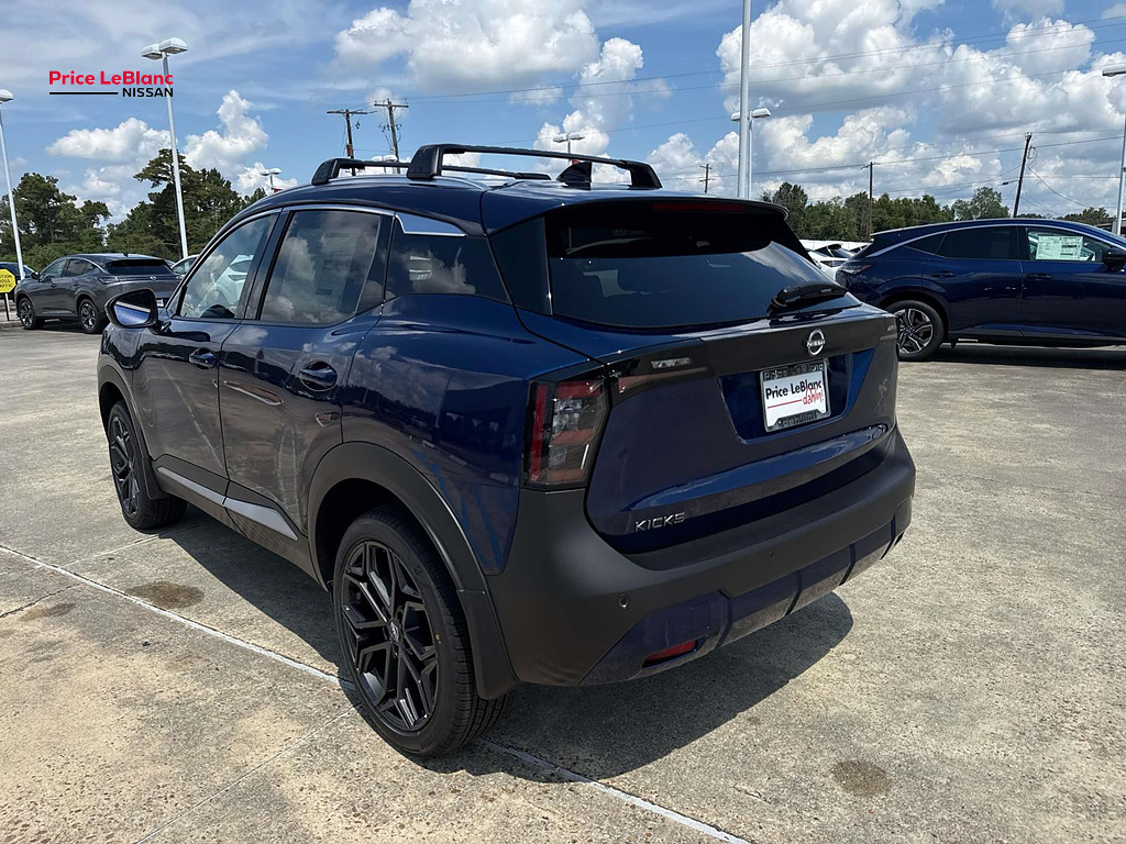 2027 Nissan Kicks SR Deep Blue Pearl at Price LeBlanc Nissan