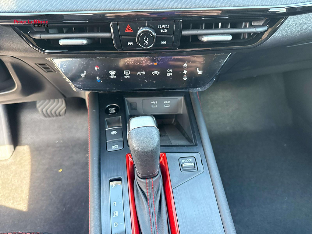 2027 Nissan Kicks SR Deep Blue Pearl at Price LeBlanc Nissan
