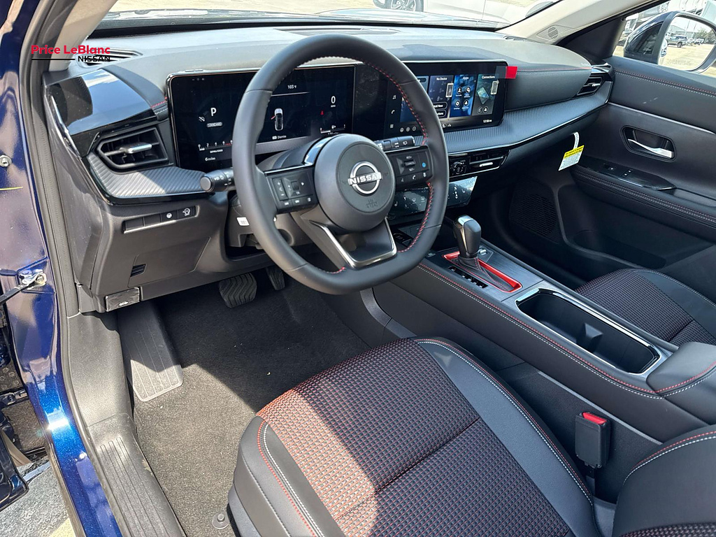 2027 Nissan Kicks SR Deep Blue Pearl at Price LeBlanc Nissan