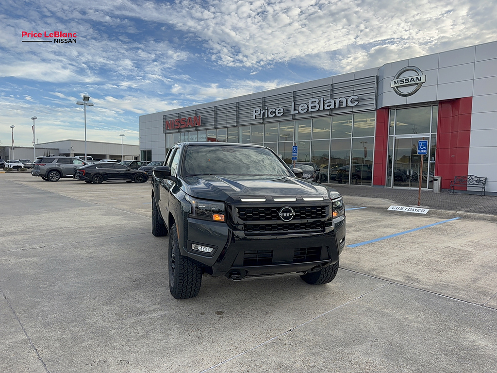 2027 Nissan Frontier