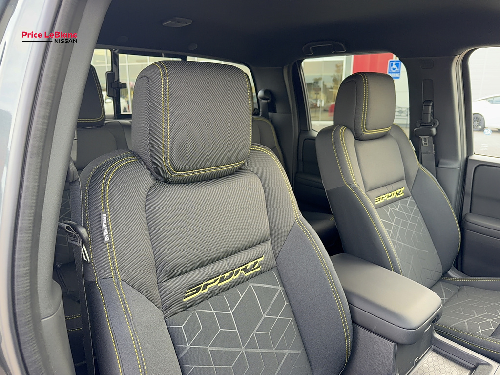 2027 Nissan Frontier photo 14 of 24