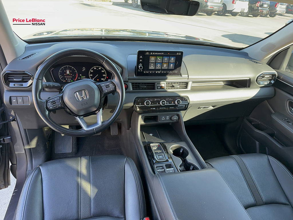 2025 Honda Pilot photo 14 of 20