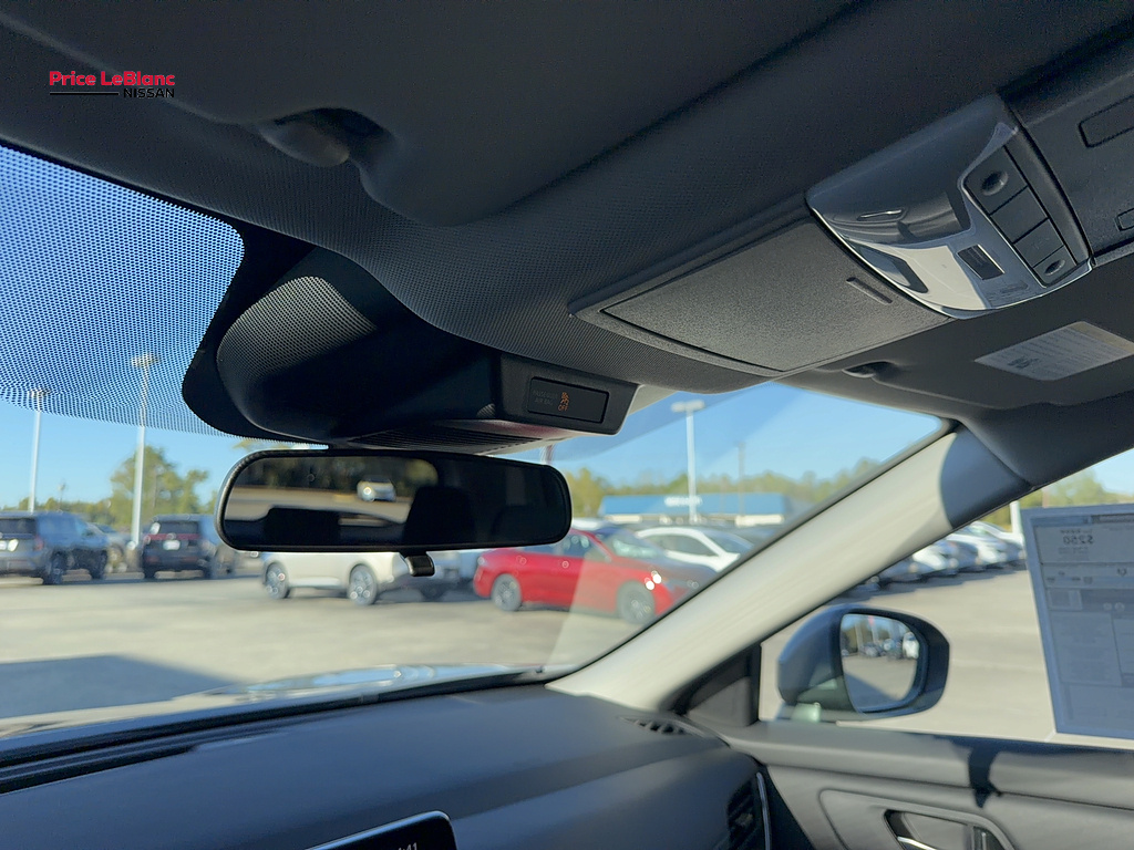 2027 Nissan Rogue photo 27 of 27