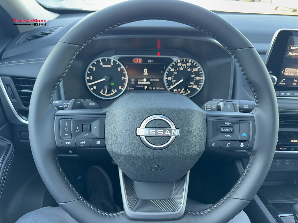 2027 Nissan Rogue photo 26 of 27