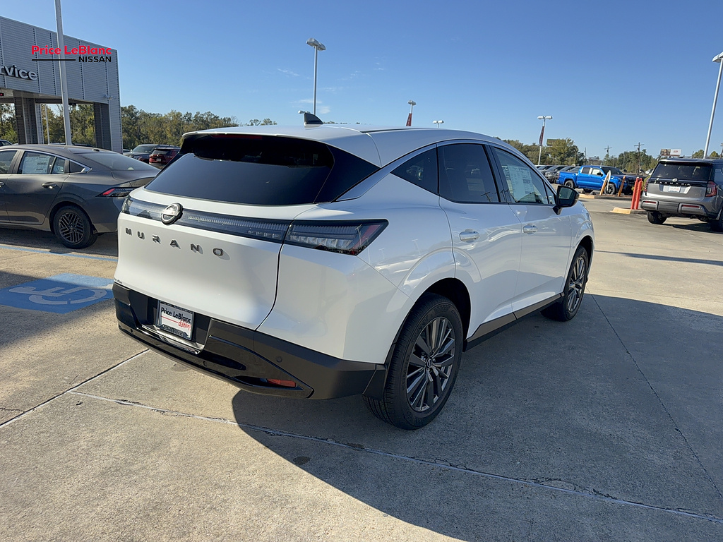 2027 Nissan Murano photo 10 of 25