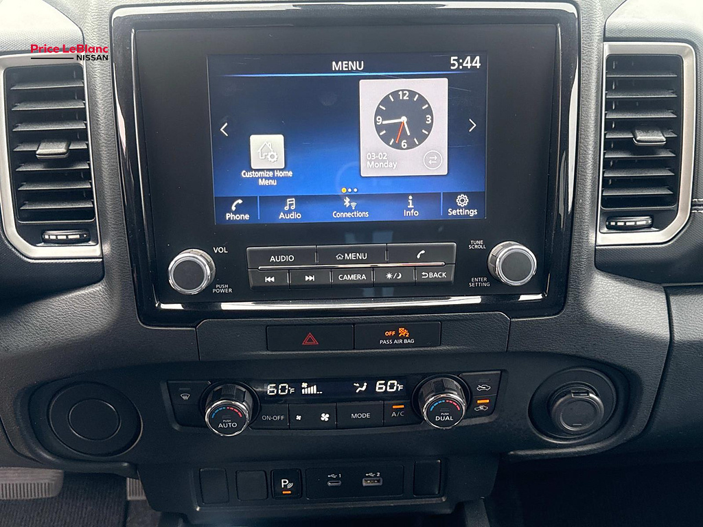 2022 Nissan Frontier SV Tactical Green Metallic at Price LeBlanc Nissan