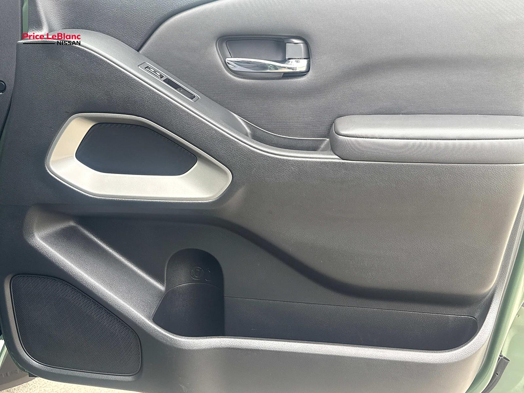 2022 Nissan Frontier SV Tactical Green Metallic at Price LeBlanc Nissan
