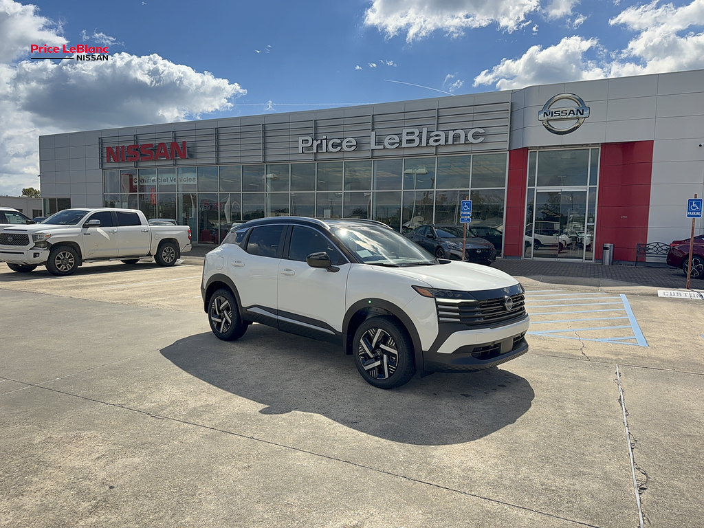 2027 Nissan Kicks photo 1 of 21