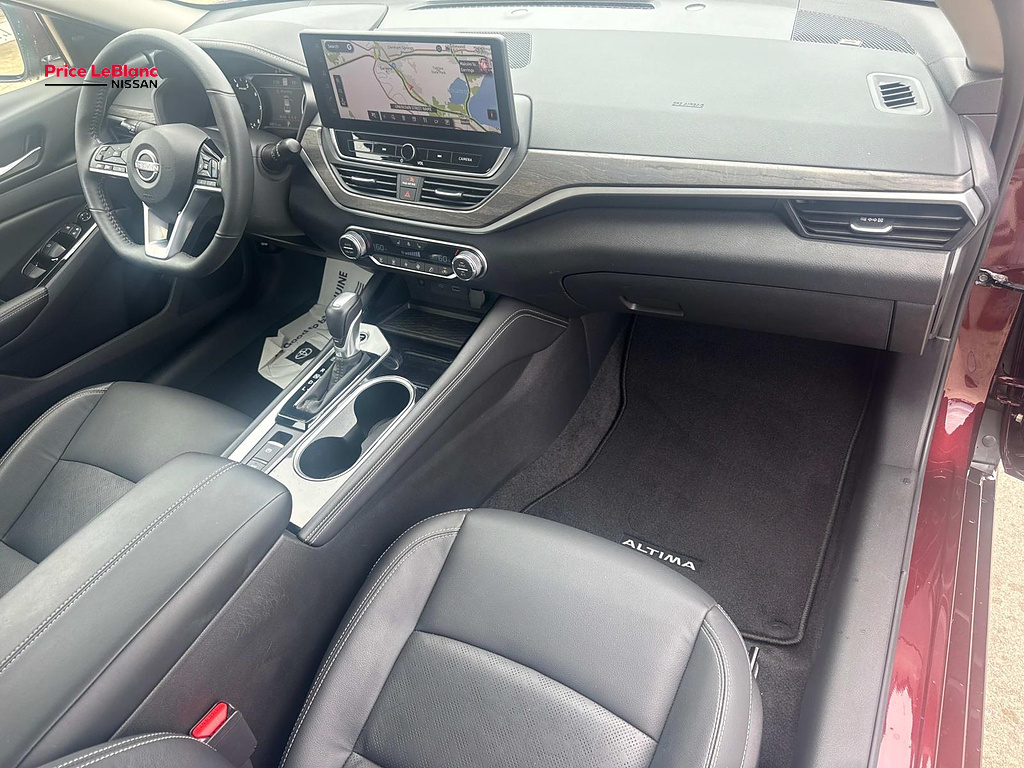 2025 Nissan Altima 2.5 SL RED at Price LeBlanc Nissan