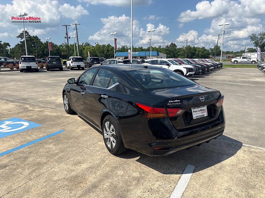 2025 Nissan Altima 2.5 S - 4