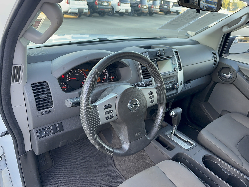 2015 Nissan Xterra photo 21 of 22