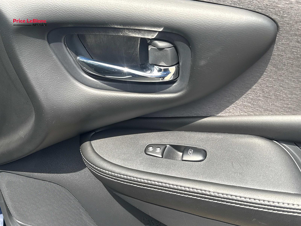 2023 Nissan Murano SV Deep Ocean Blue Pearl at Price LeBlanc Nissan